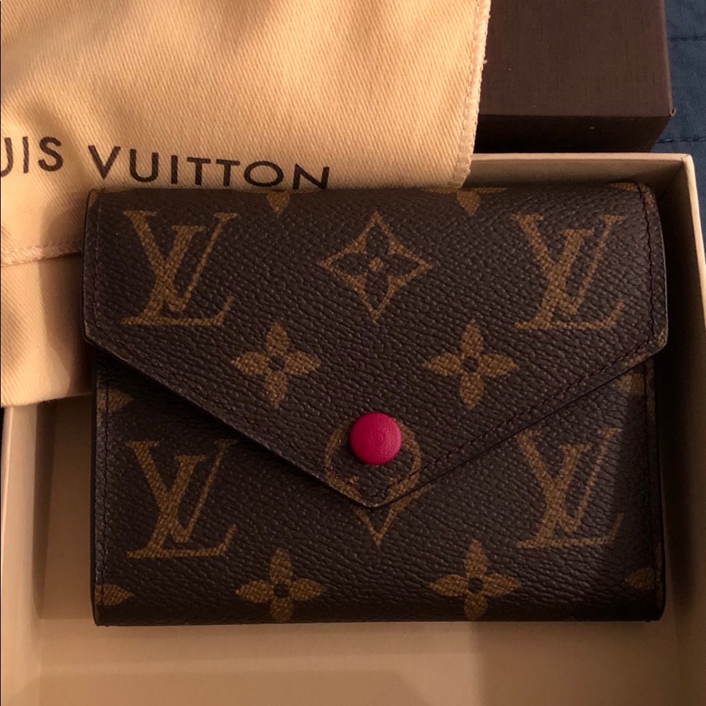 Louis Vuitton Victorine Wallet